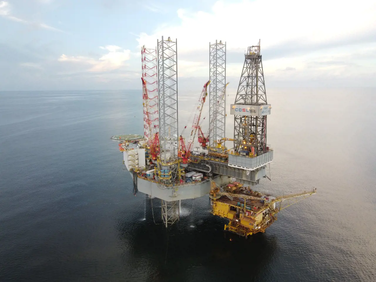 Didukung Kompetensi dan Teknologi, Pengeboran Sumur Migas Lepas Pantai Pertamina Hulu Kalimantan Timur Berhasil Lebih Cepat dan Efisien