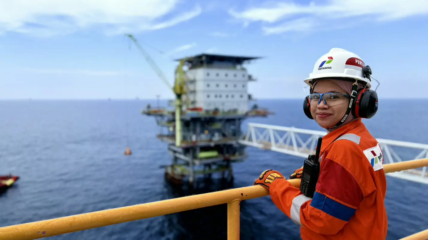 Lebaran di Tengah Laut, Perwira Pertamina Tetap Jaga Produksi Migas